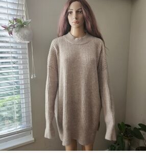 Lavon wool sweater dress Large beige high neck long line Oversized chunky Knit
